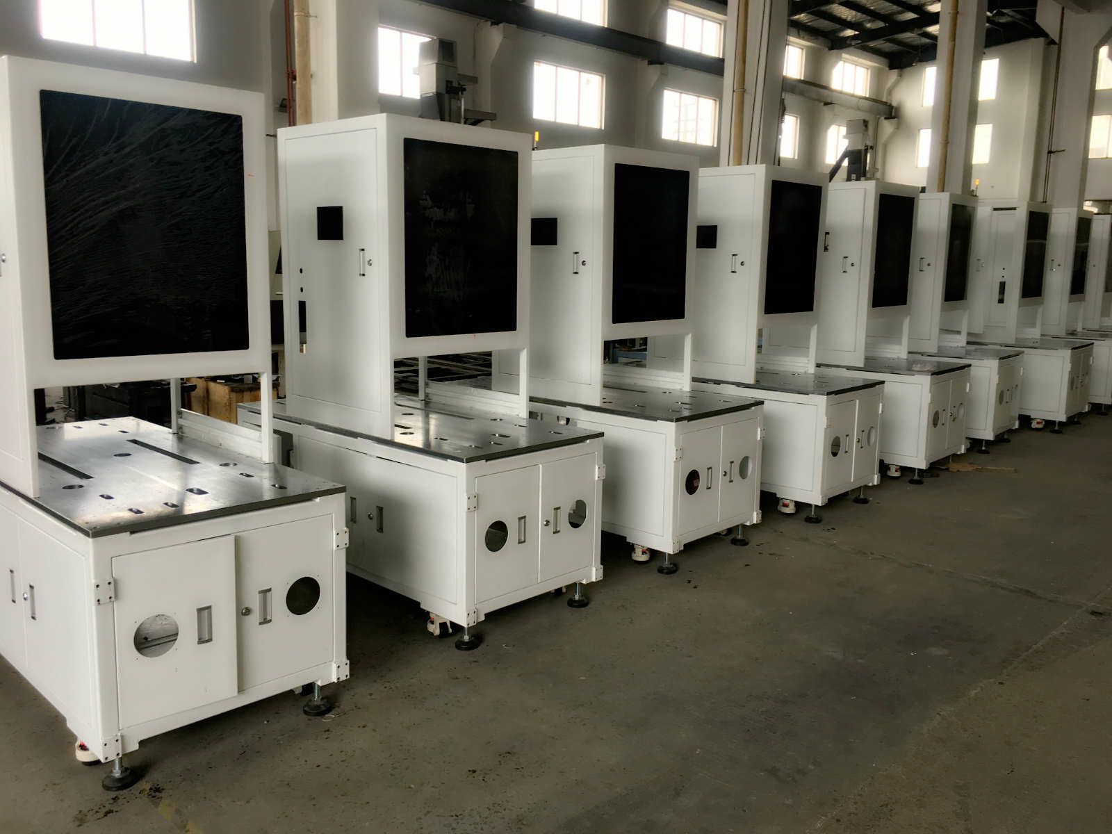 钣金加工成型在工作中应用-宁波轩昂医疗信息科技有限公司